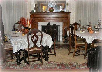 River Rose Inn Bed And Breakfa Elizabethtown Экстерьер фото